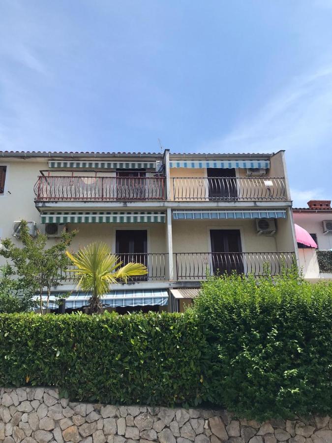 Apartman Jumic Malinska Ngoại thất bức ảnh